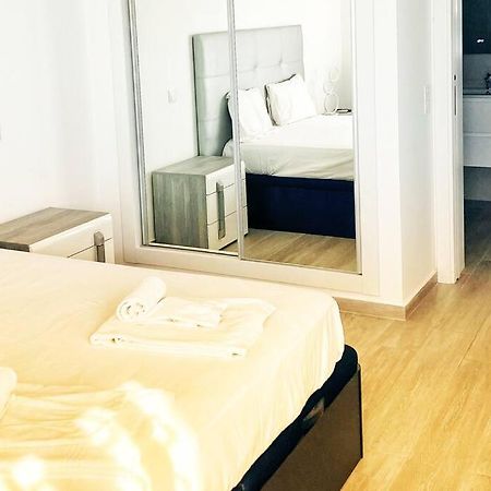 Vivenda Espacosa E Luminosa Villa Quelfes Екстериор снимка